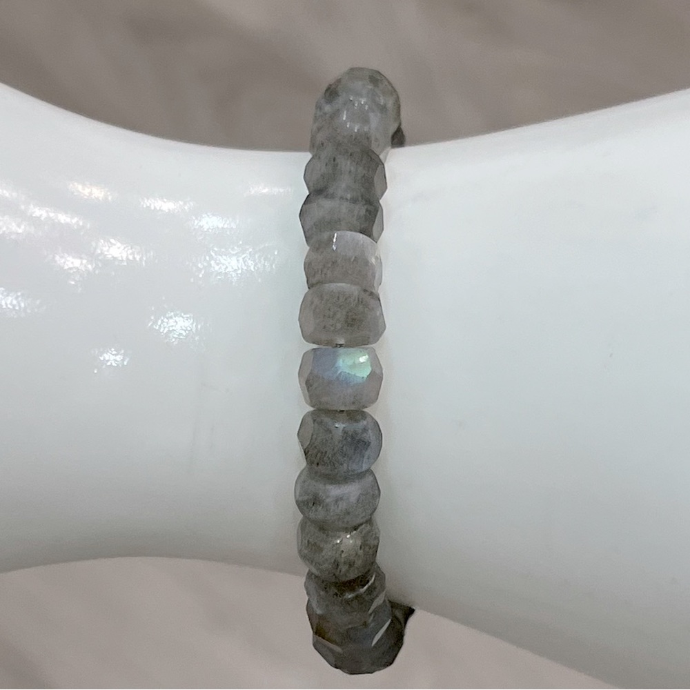 Malagasy Labradorite Sterling Silver BOLO Bracelet - Picture 8 of 14